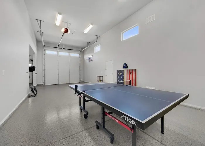 182nd Goodyear Holiday home *